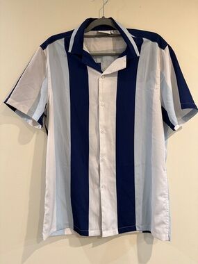 ASOS Short Sleeve Vertical Stripe Camp Shirt in Navy & White